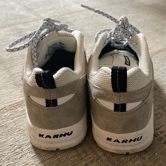 Karhu sneakers - Picture 3 of 4